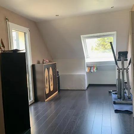 Lumineuse 120m2, Proche Mer, * Гидель